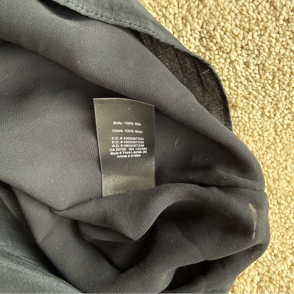 Babaton Aritzia Silk Black Romper Women’s Small V-Neck Elastic Waist - Picture 4 of 7